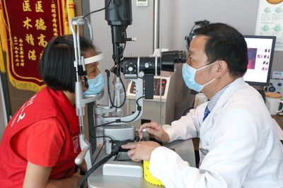 深圳為186萬(wàn)“紅馬甲”免費(fèi)檢查眼健康，希瑪眼科醫(yī)院“健康U站”同步啟動(dòng)檢測(cè)服務(wù)